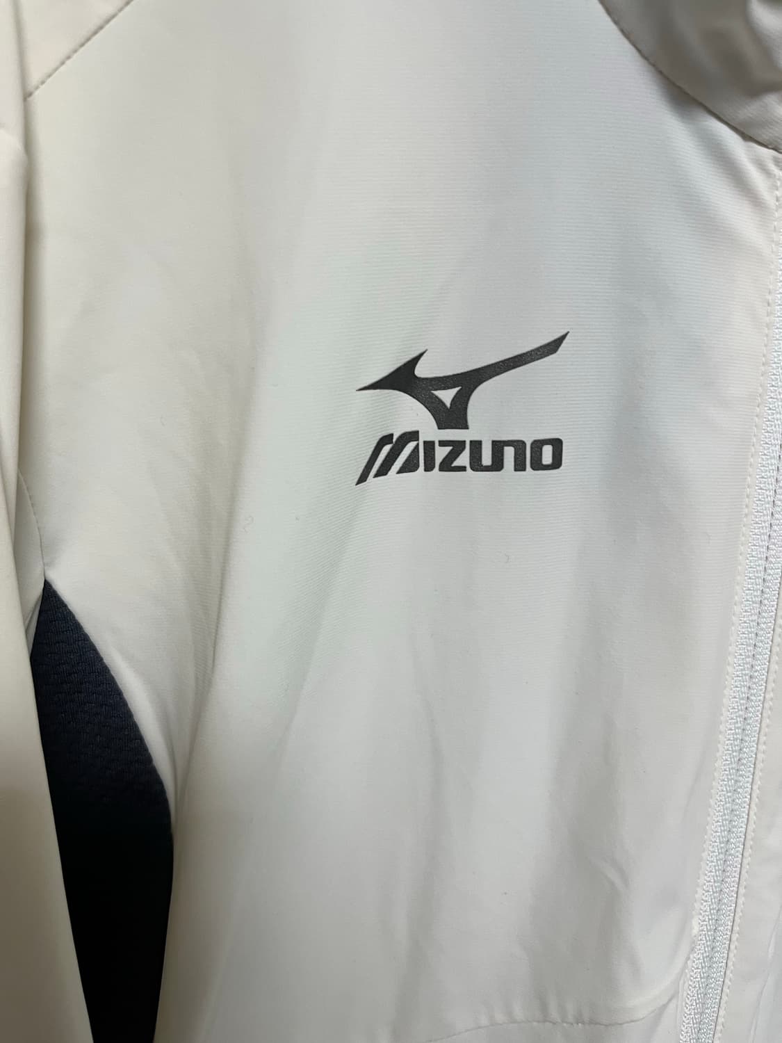 미즈노 아이보리  바람막이 집업자켓 상품이미지2