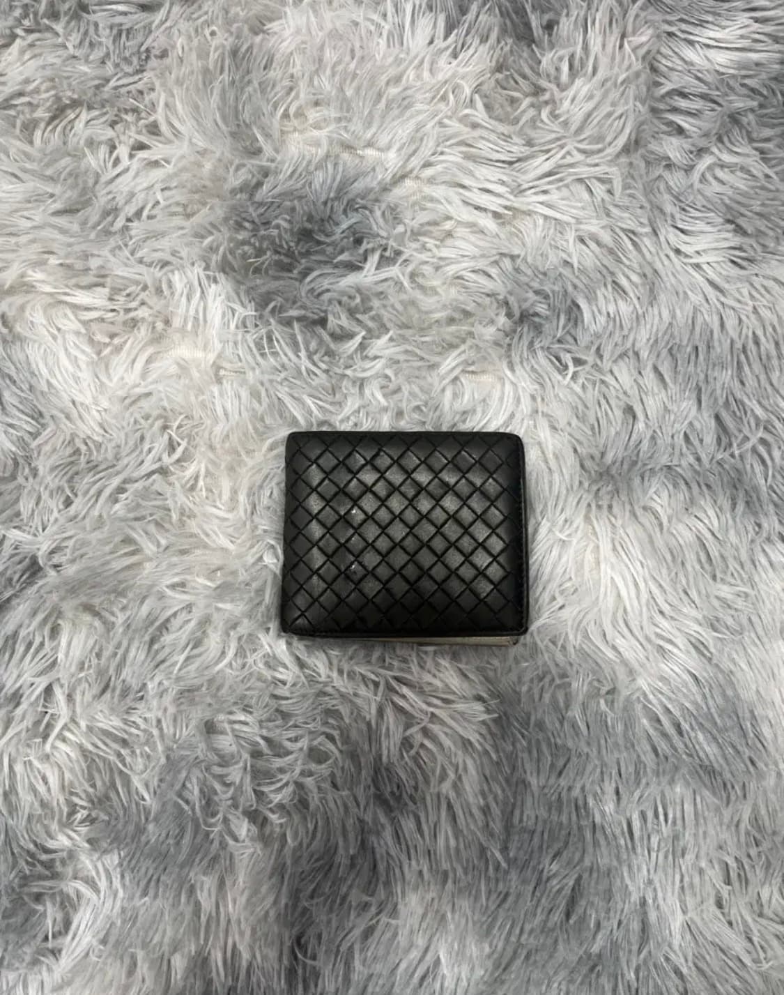 보테가베네타 인트레치아토 반지갑 판매합니다 상품이미지1