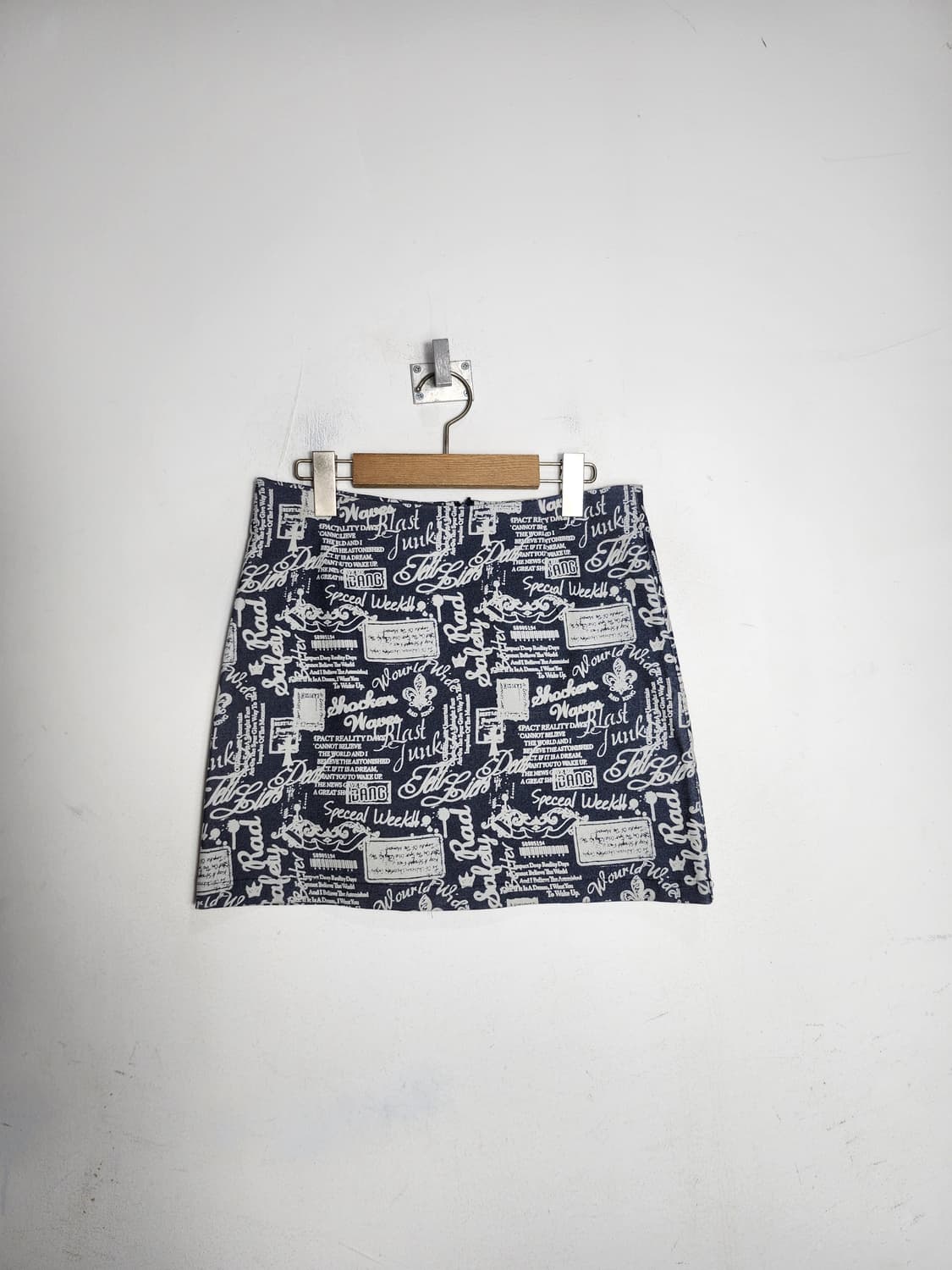 빈티지 레터링 그래픽 미니 스커트 상품이미지1