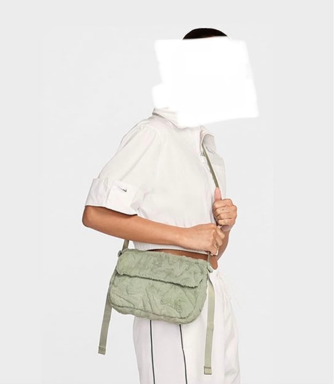 나이키 푸츄라 크로스백  상품이미지3