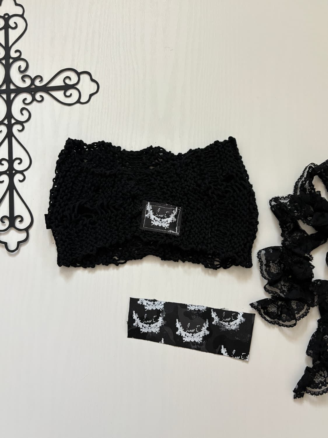 hurtHandmade Cross Patch Damage Hairband 상품이미지4