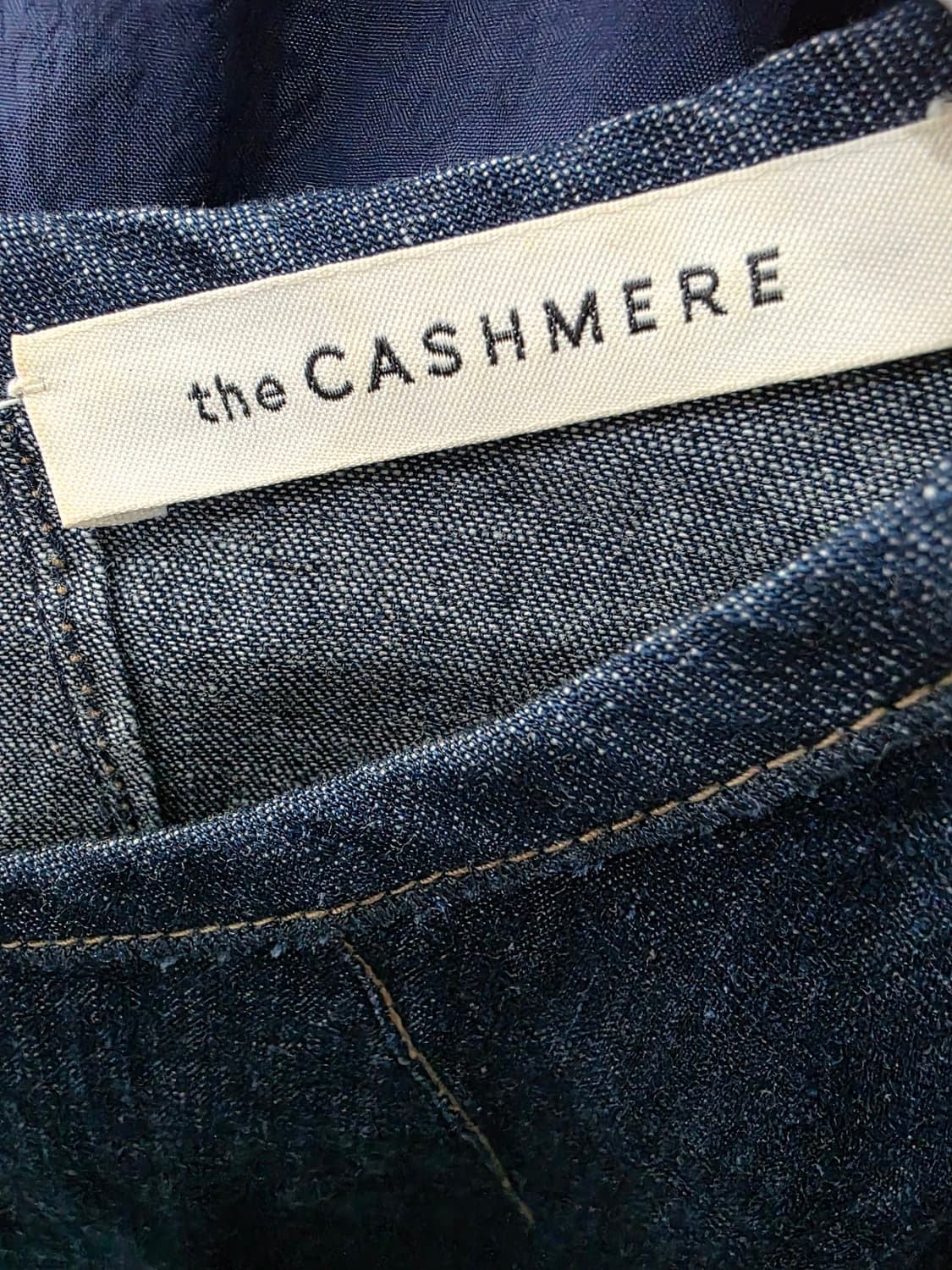 더캐시미어 여성 데님 반팔 블라우스 상품이미지3