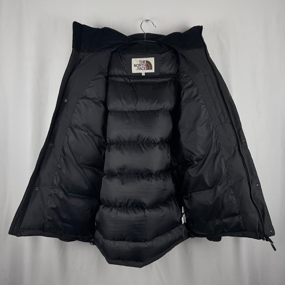 (100) 노스페이스 화이트라벨 아론 덕다운 패딩 블랙 상품이미지5