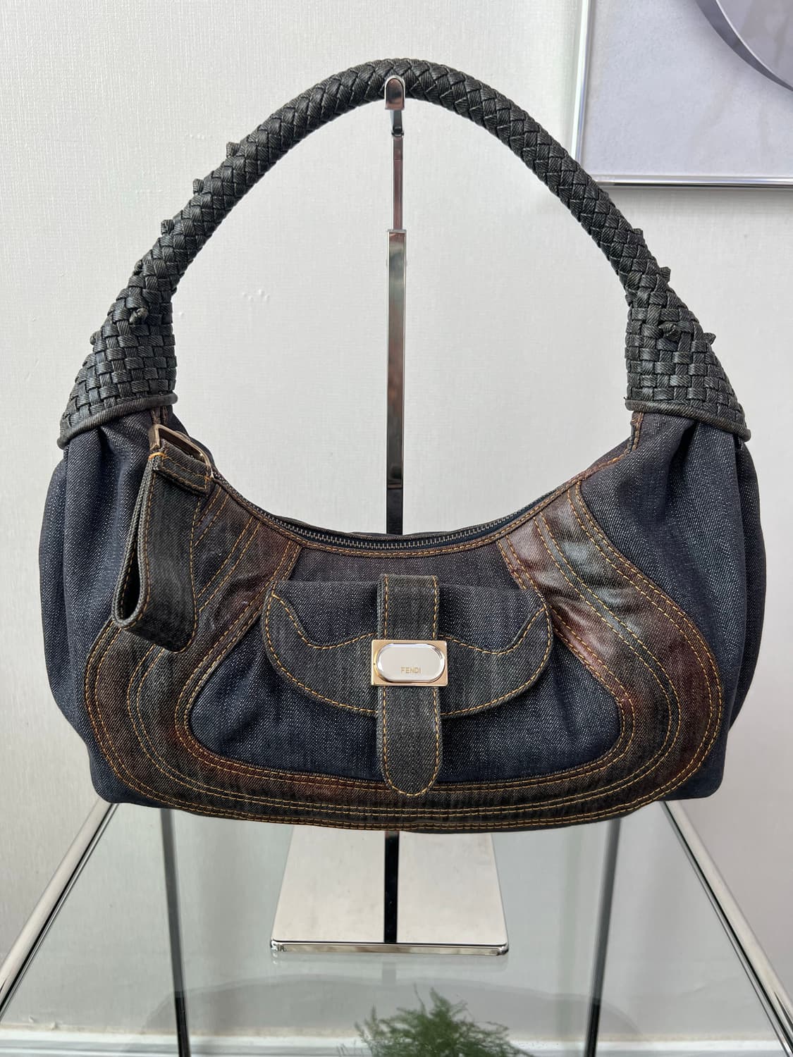 펜디 데님 스파이 미니 숄더백 상품이미지5