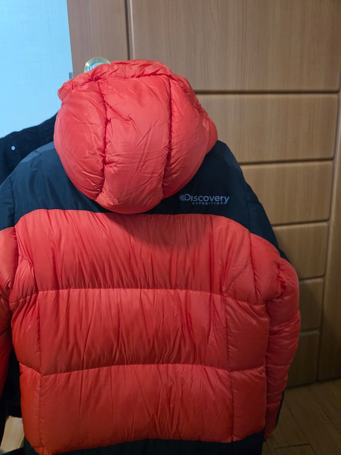 디스커버리 패딩팝니다 상품이미지2