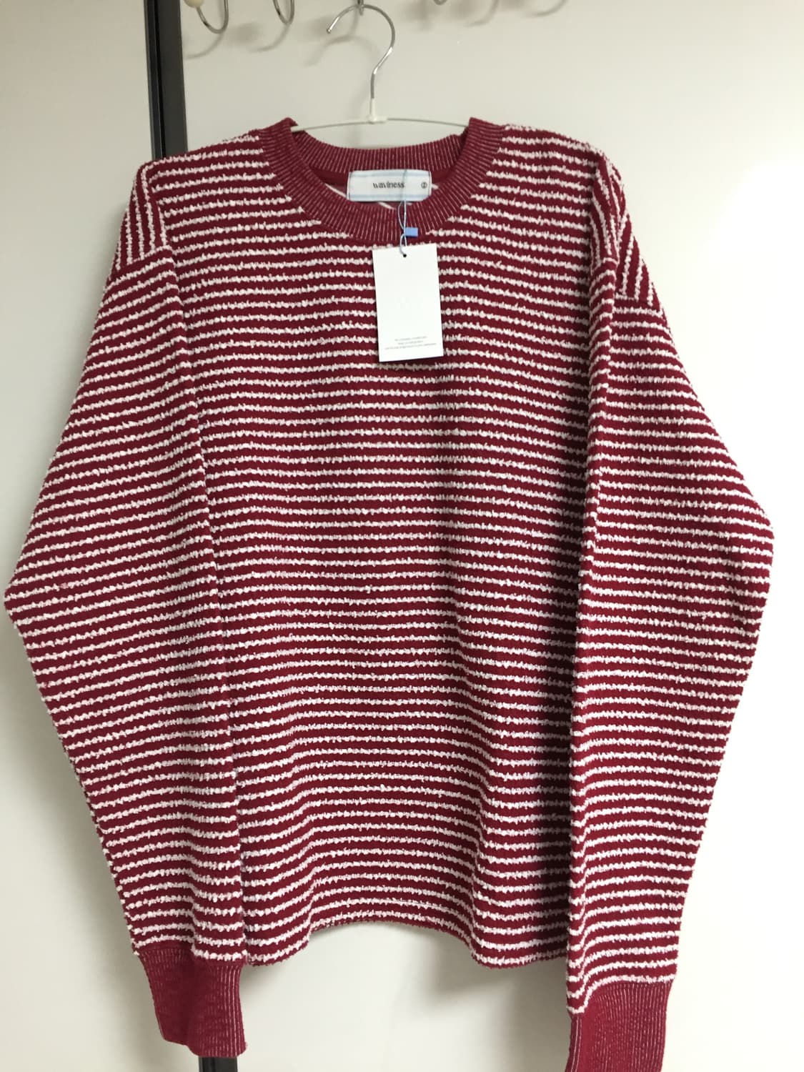 웨이비니스 스트라이프 니트 상품이미지1