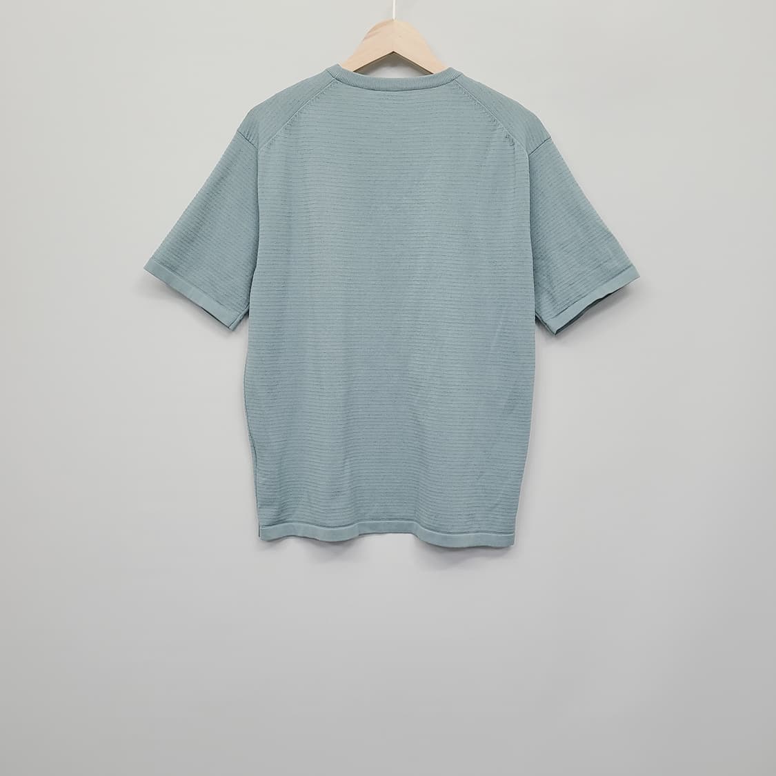 DKNY 한섬 정품 남성 텍스처 반팔 니트 (L) 상품이미지5