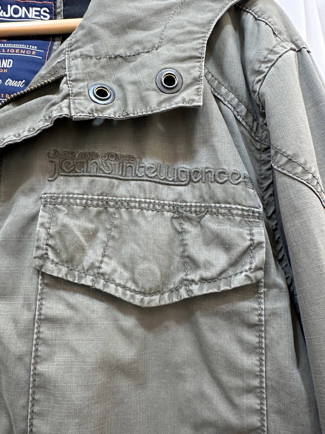 잭앤존스 야상 M사이즈 카키색 상품이미지3