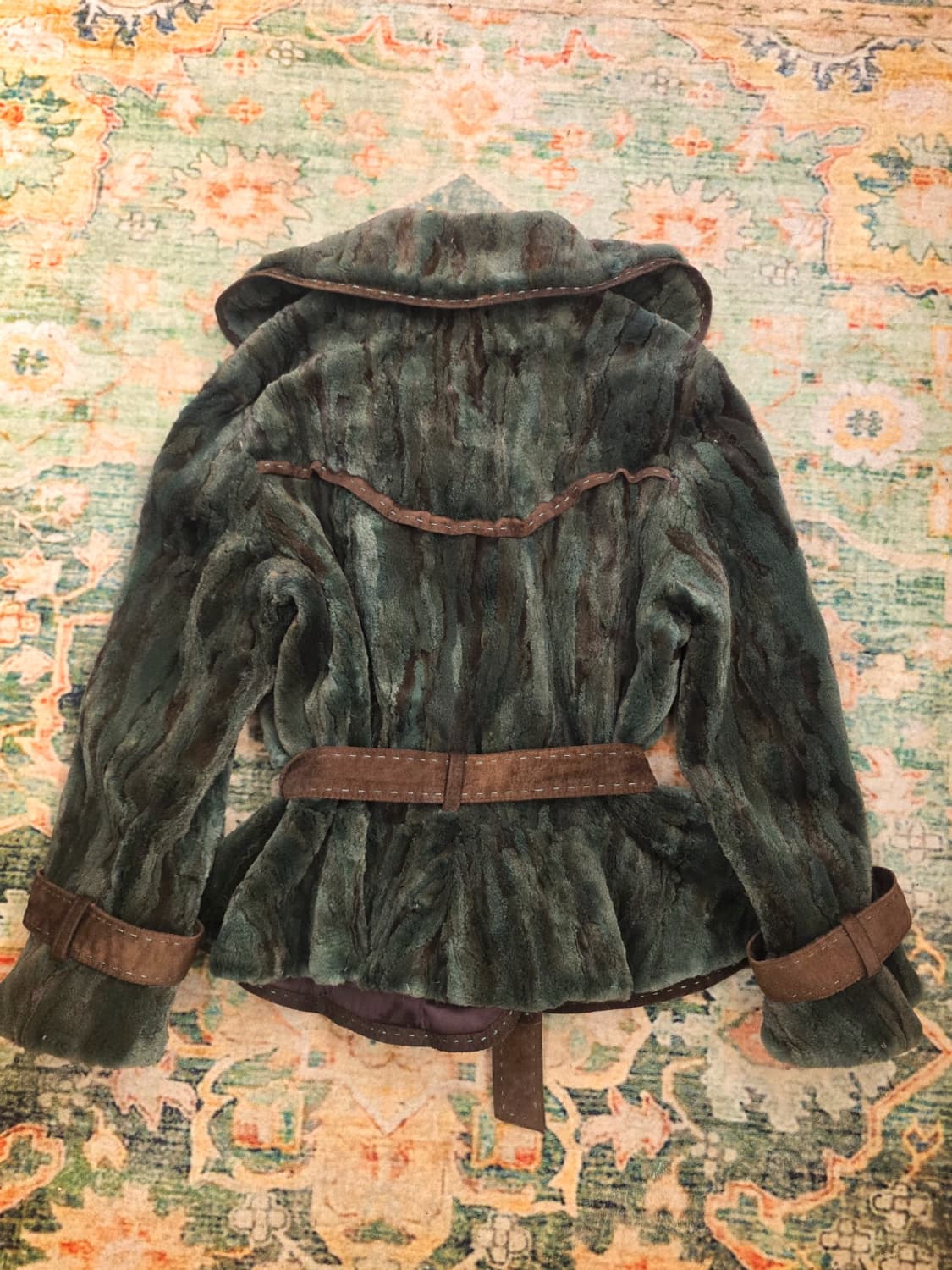 Floce (FLO & CLO플로 앤 클로)이탈리아 빈티지 밍크퍼자켓 상품이미지2