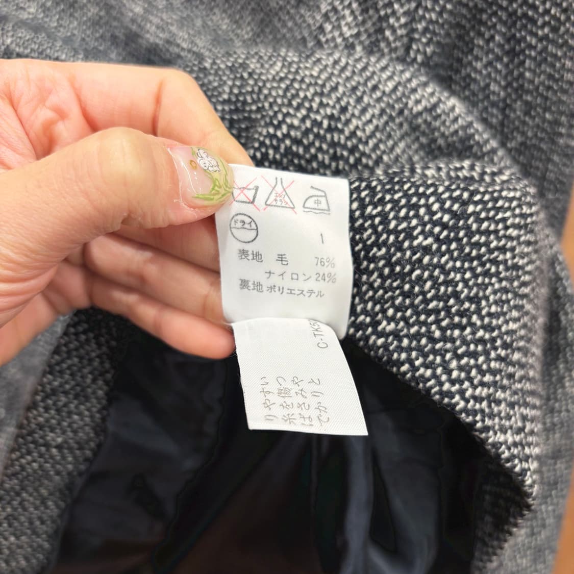 캘빈클라인 더블 브레스트 울 자켓 클래식 헤링본 패턴 디테일 차콜 상품이미지7