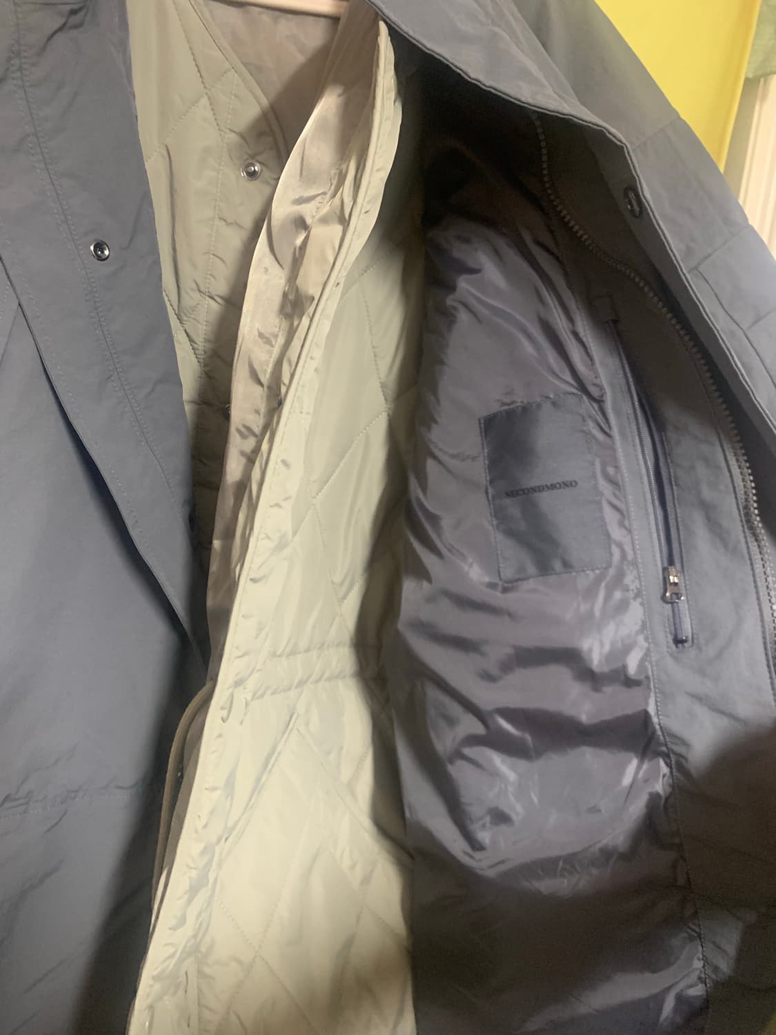 세컨모놀로그 몬스터파카 세트 L판매 합니다 상품이미지8