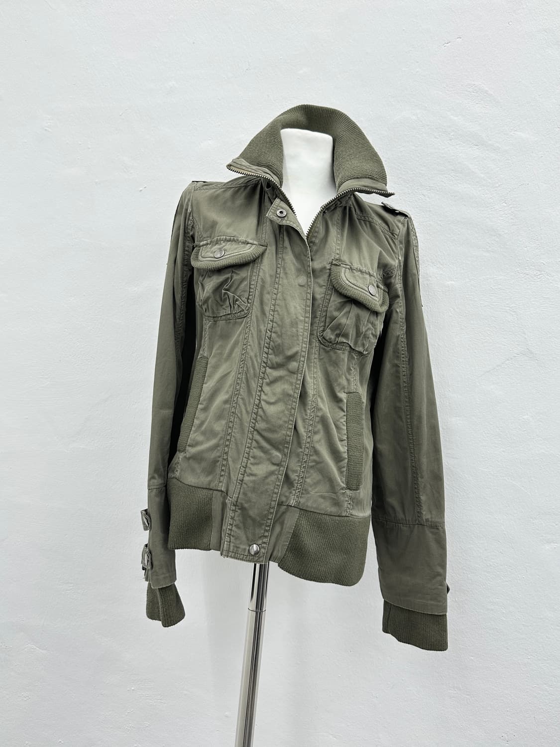 Bondage strap detail khaki high neck jac 상품이미지2