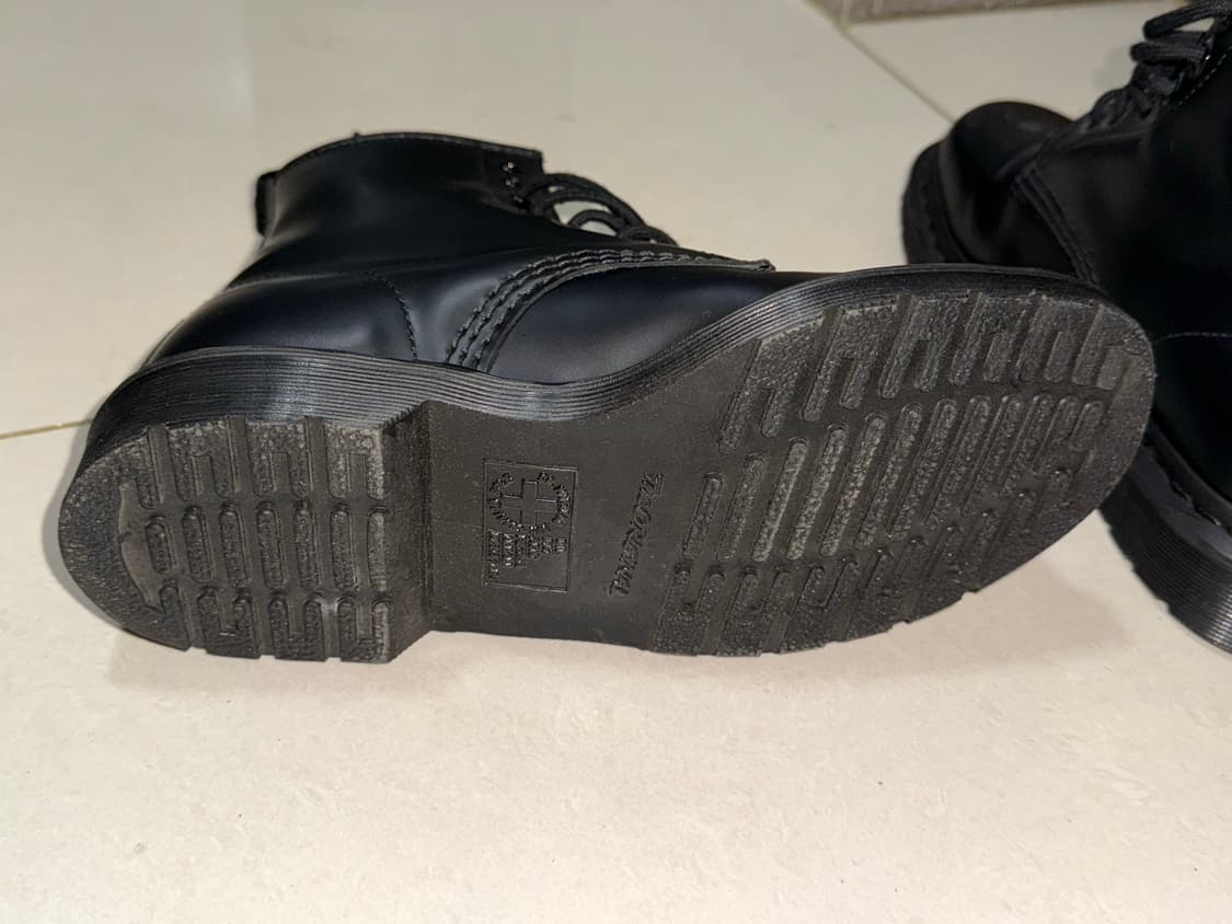 닥터마틴 8홀 1460 모노 240 상품이미지9