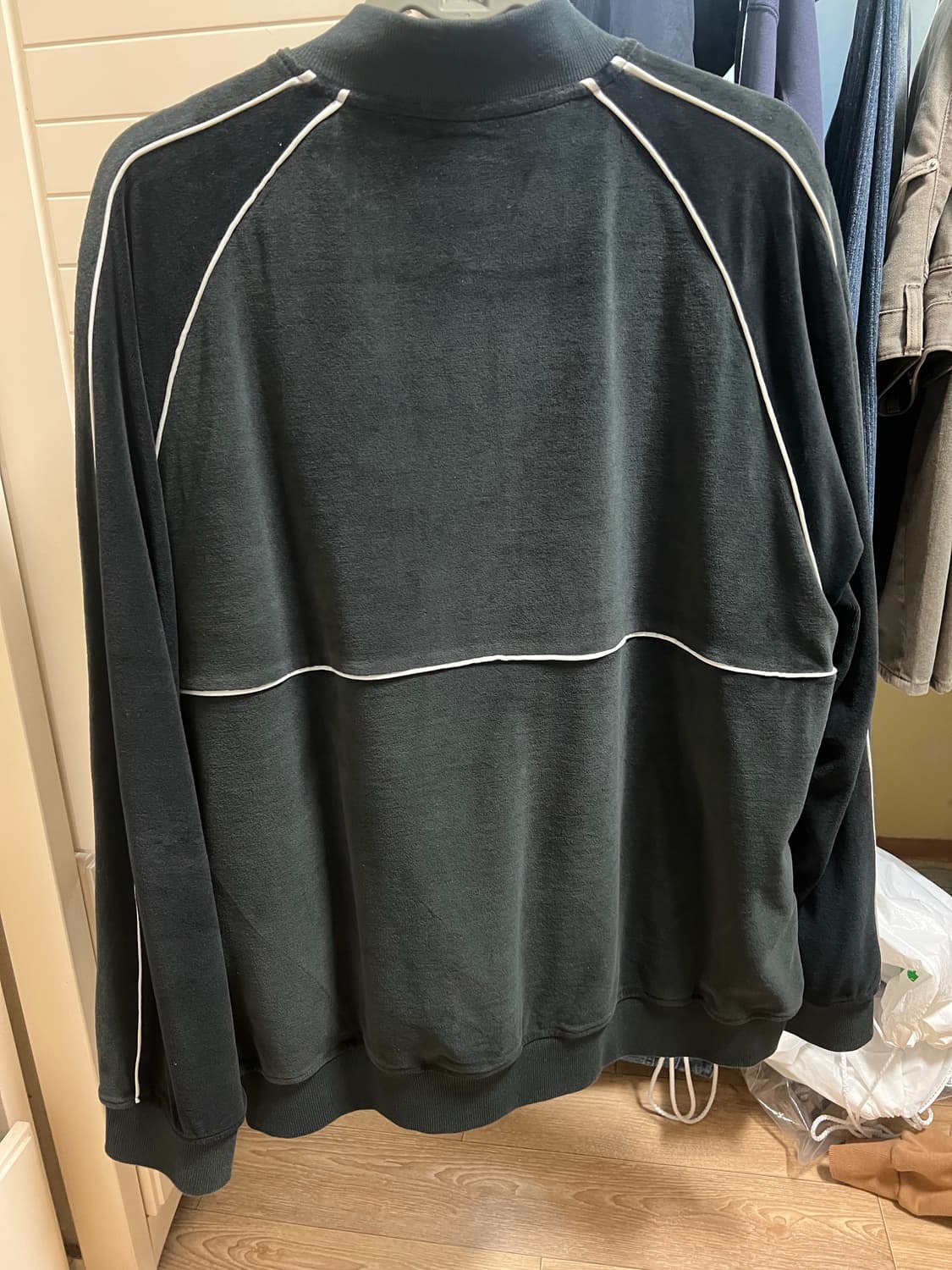 디스이즈네버댓 벨벳 자켓 상품이미지2