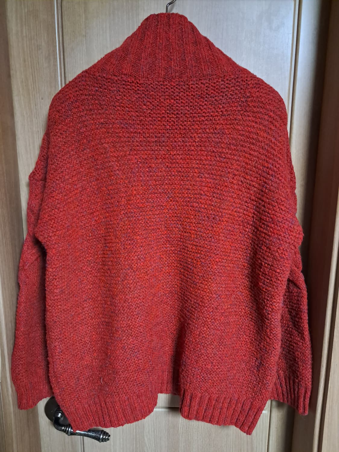 더아이잗 스웨터 F 상품이미지2