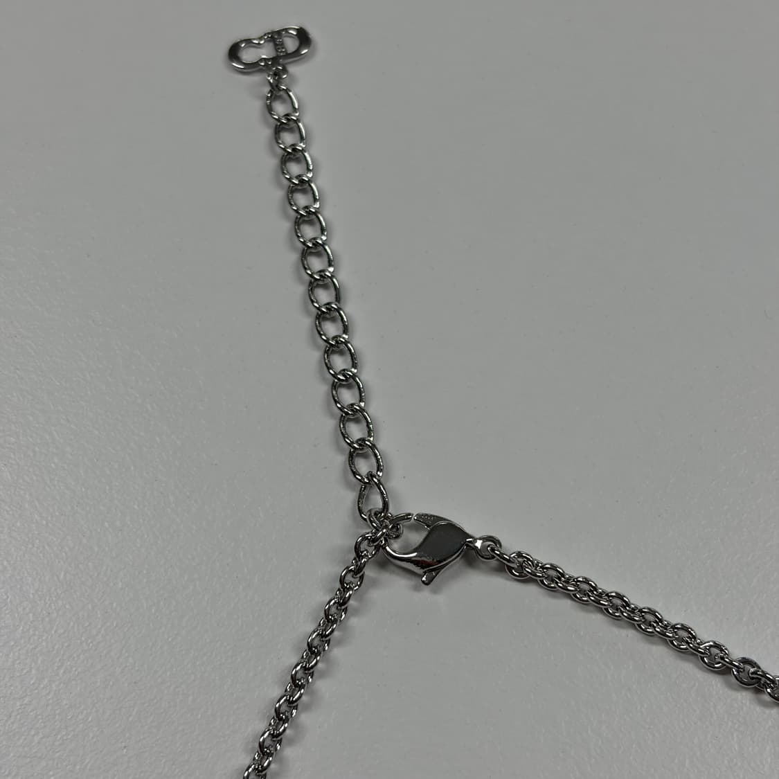 디올 이니셜 달랑이 목걸이 상품이미지7