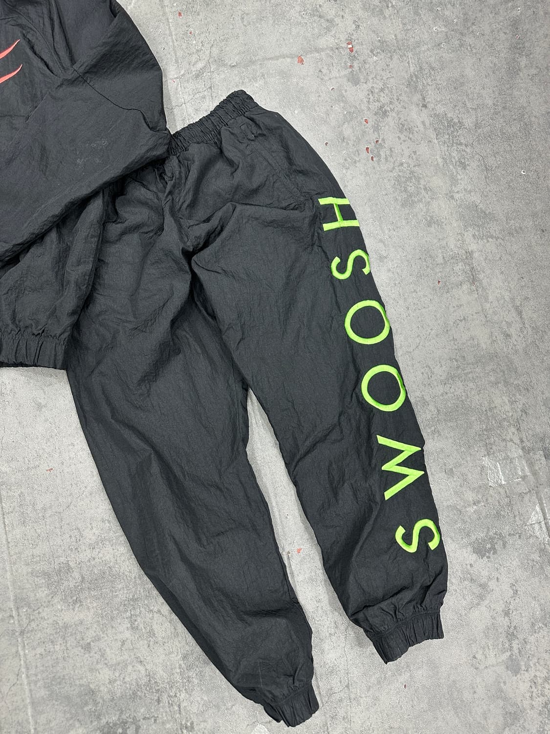 나이키 자수 스우시 아노락 트레이닝 셋업 상품이미지7