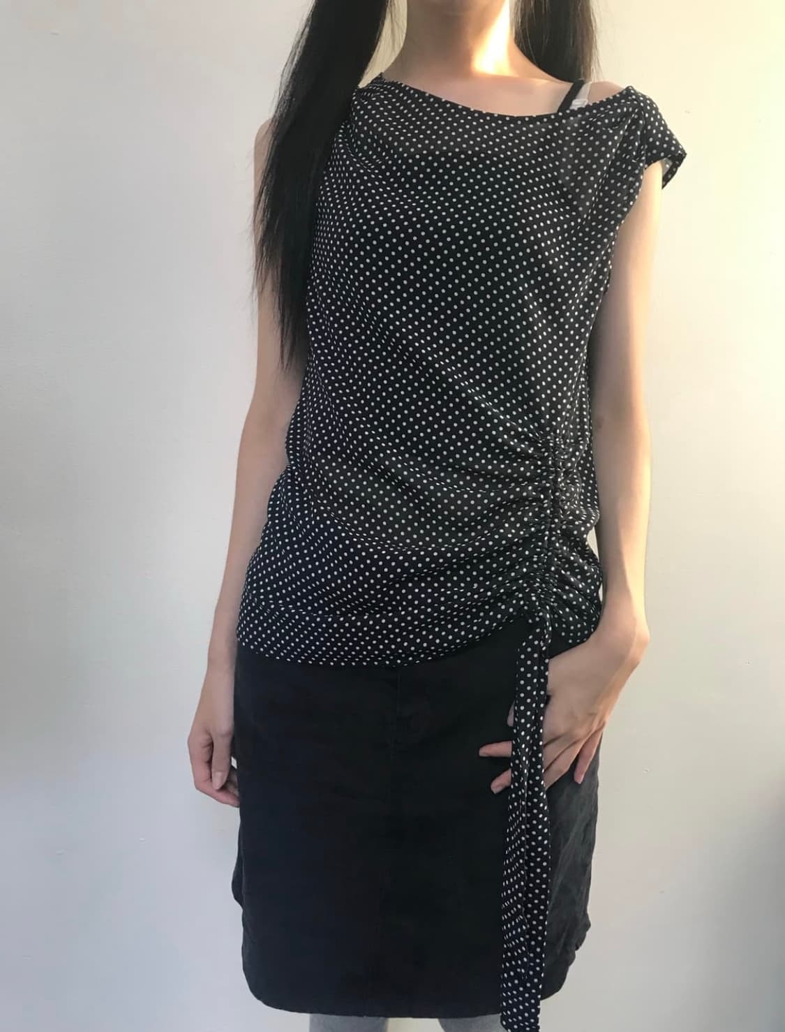 도트 무늬 민소매 셔링 슬리브리스 상품이미지2