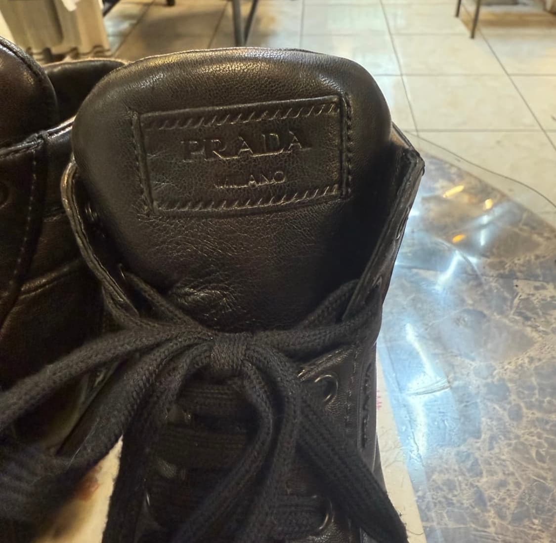 프라다 스니커즈 38반/245-250 상품이미지2