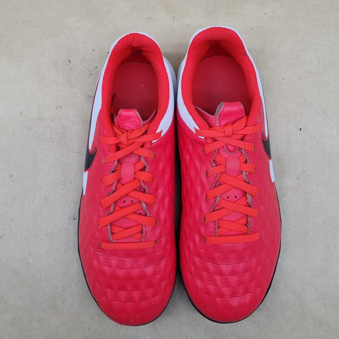 나이키 티엠포 레저드8 아카데미 아동풋살화 230 상품이미지2