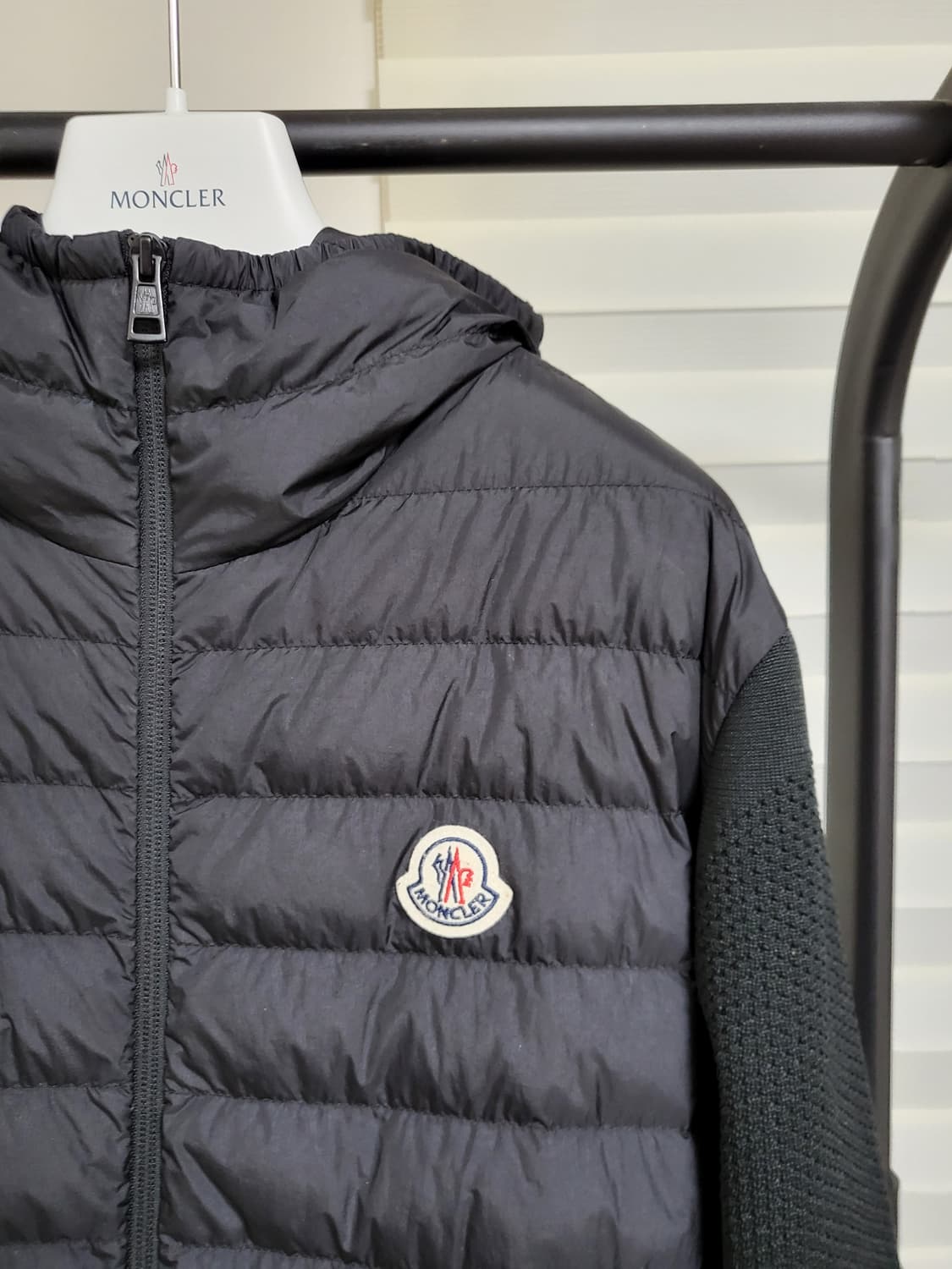 24SS 몽클레어 트리콧 후드 니트패딩 m 상품이미지3