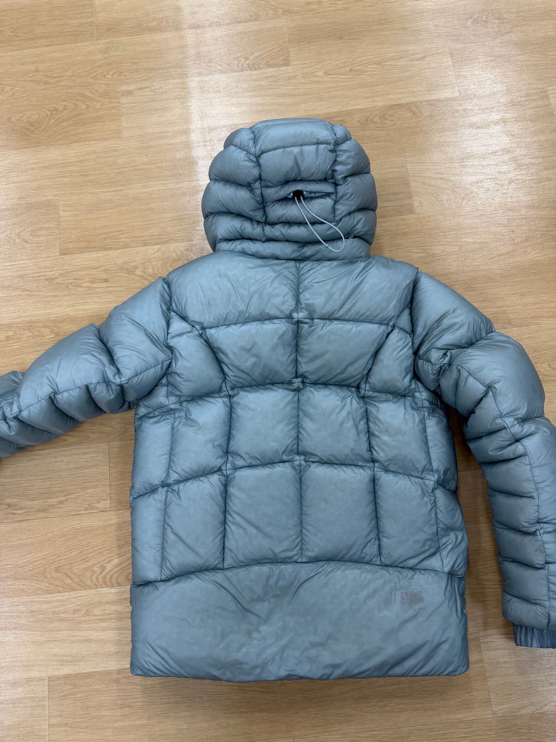 제로그램 라모나220 구스패딩90 상품이미지4