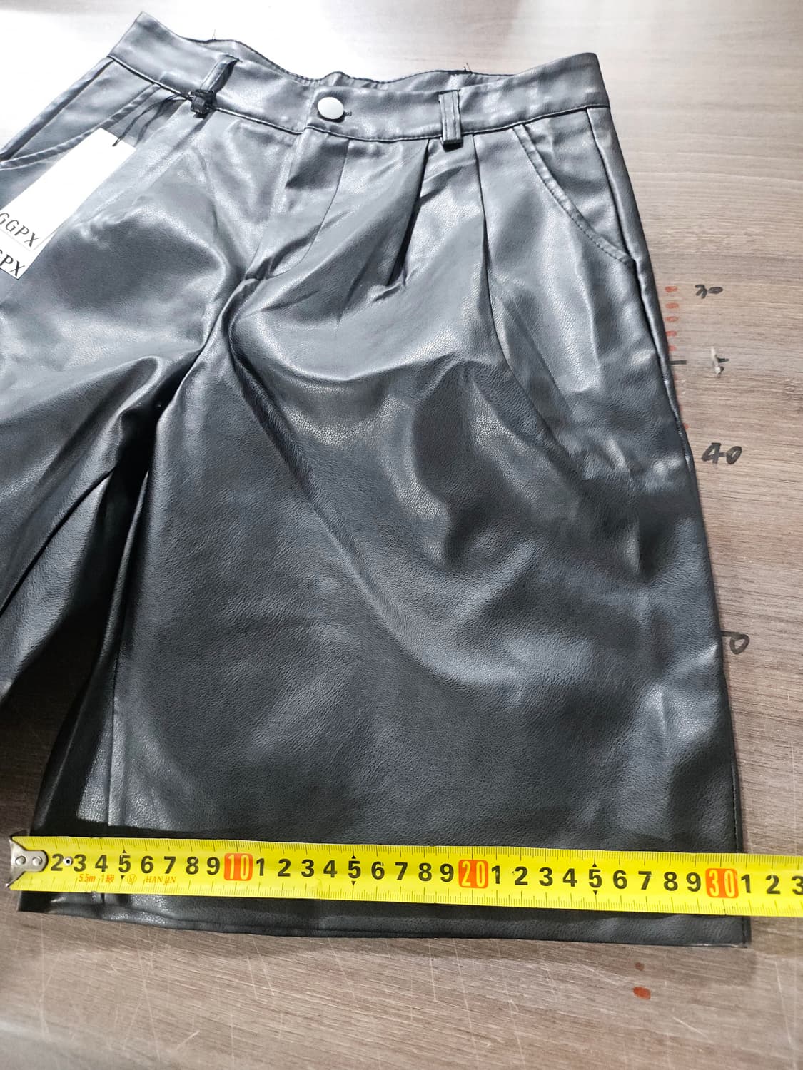 GGPX  블랙 레더 반바지 상품이미지7