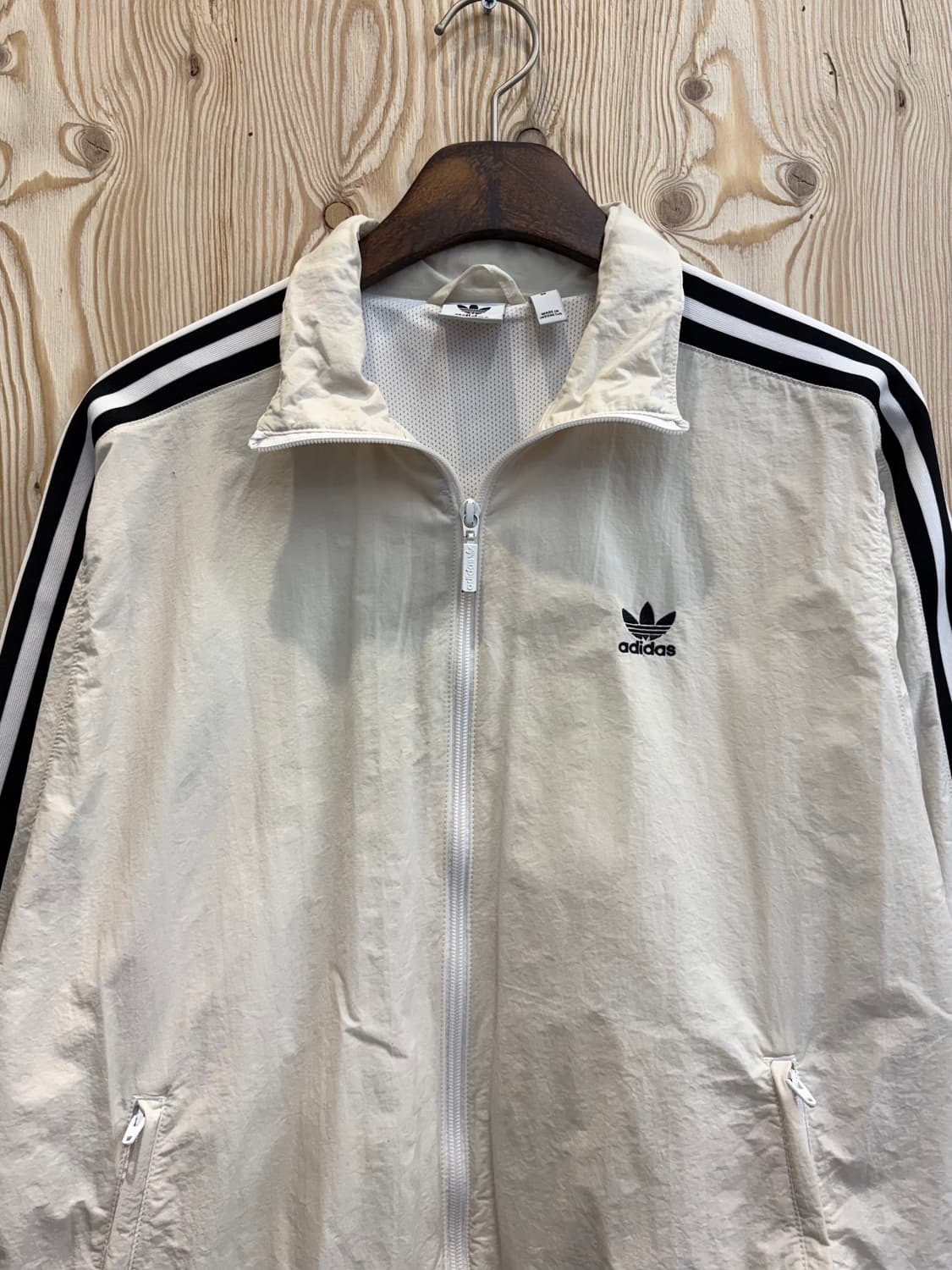 아디다스 파카이안 자수 바람막이 상품이미지3