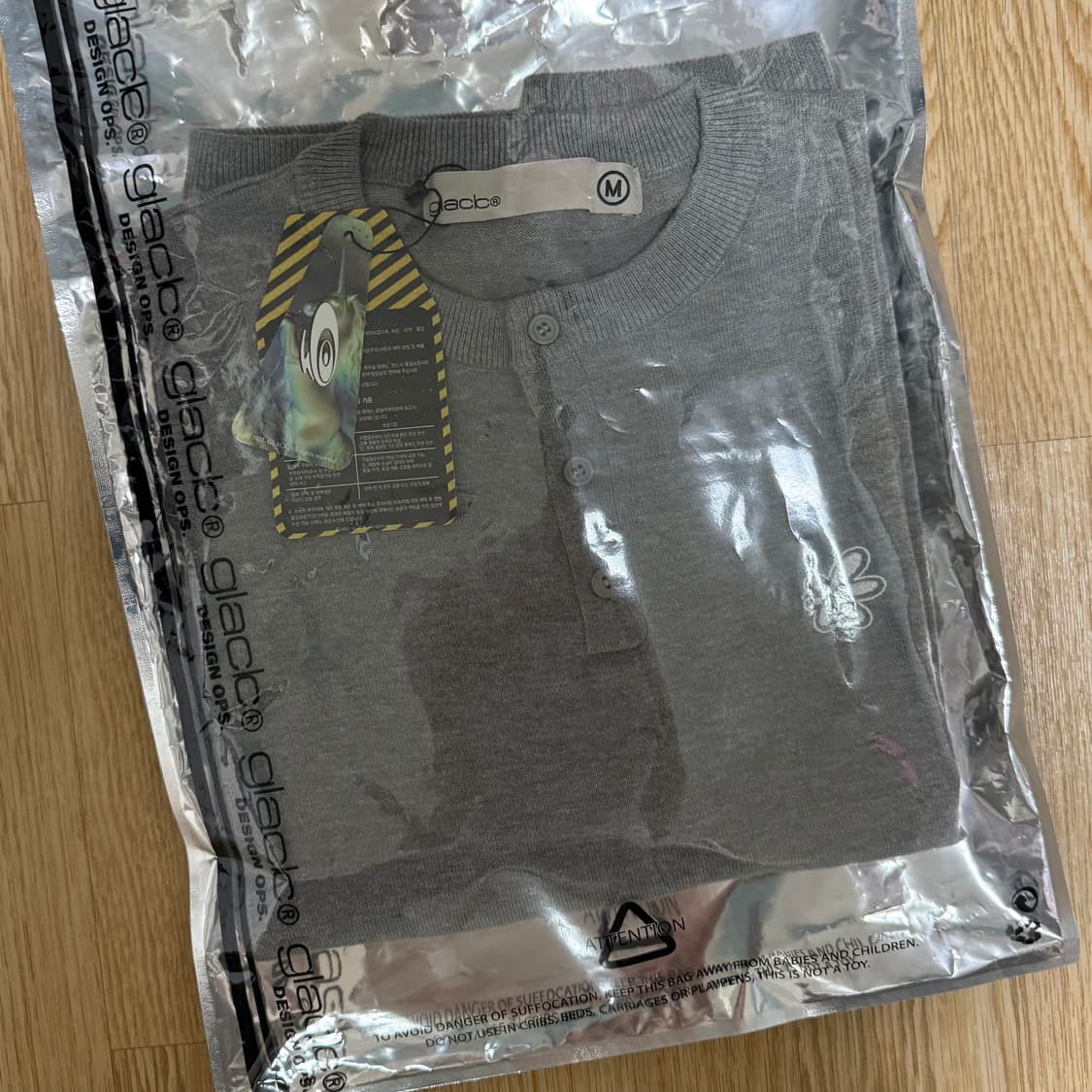 글랙 PMP 라인 아플리케 헨리넥 니트 상품이미지4