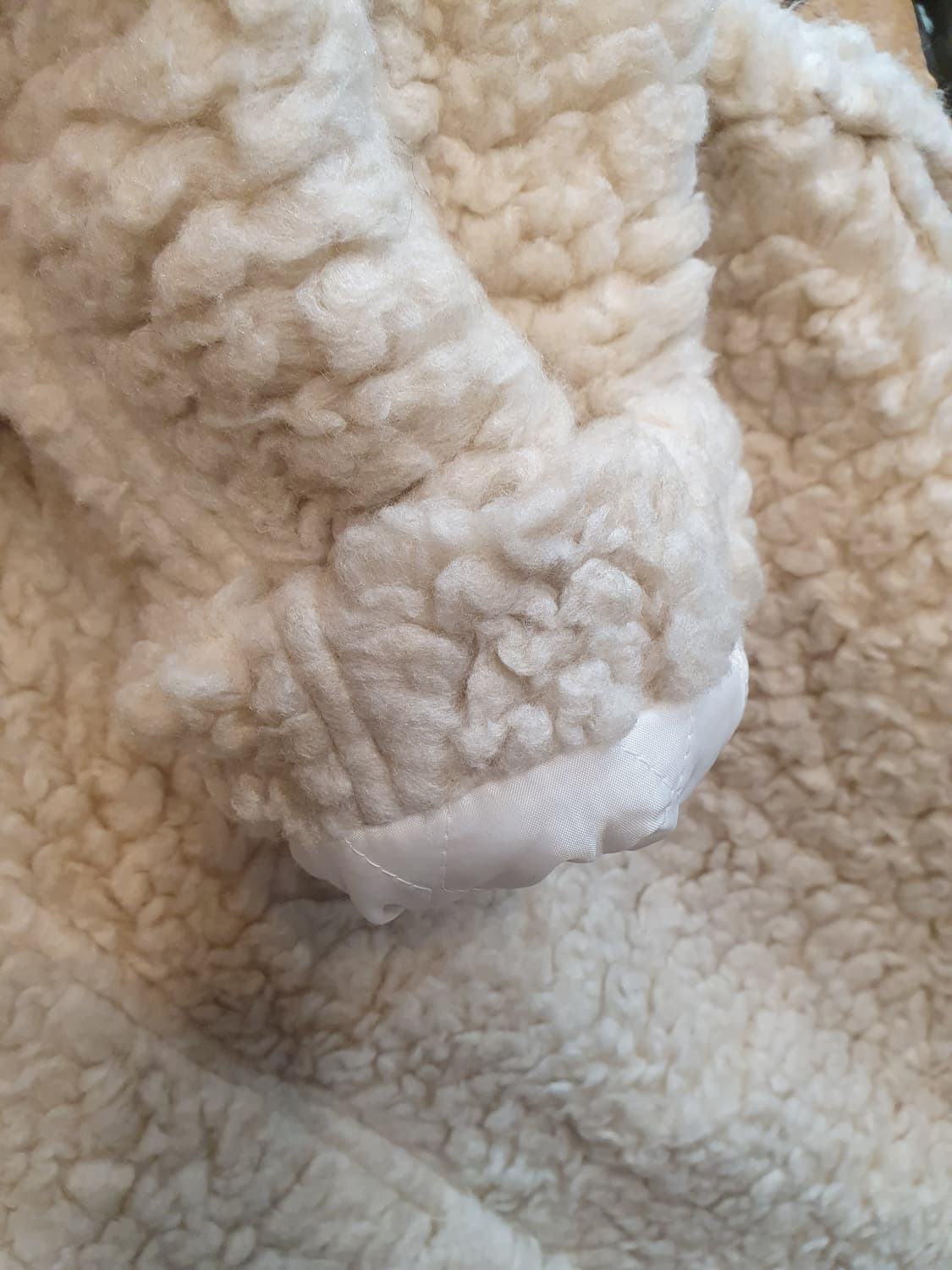 Studio Tomboy 뽀글이 롱 코트 아이보리 상품이미지3