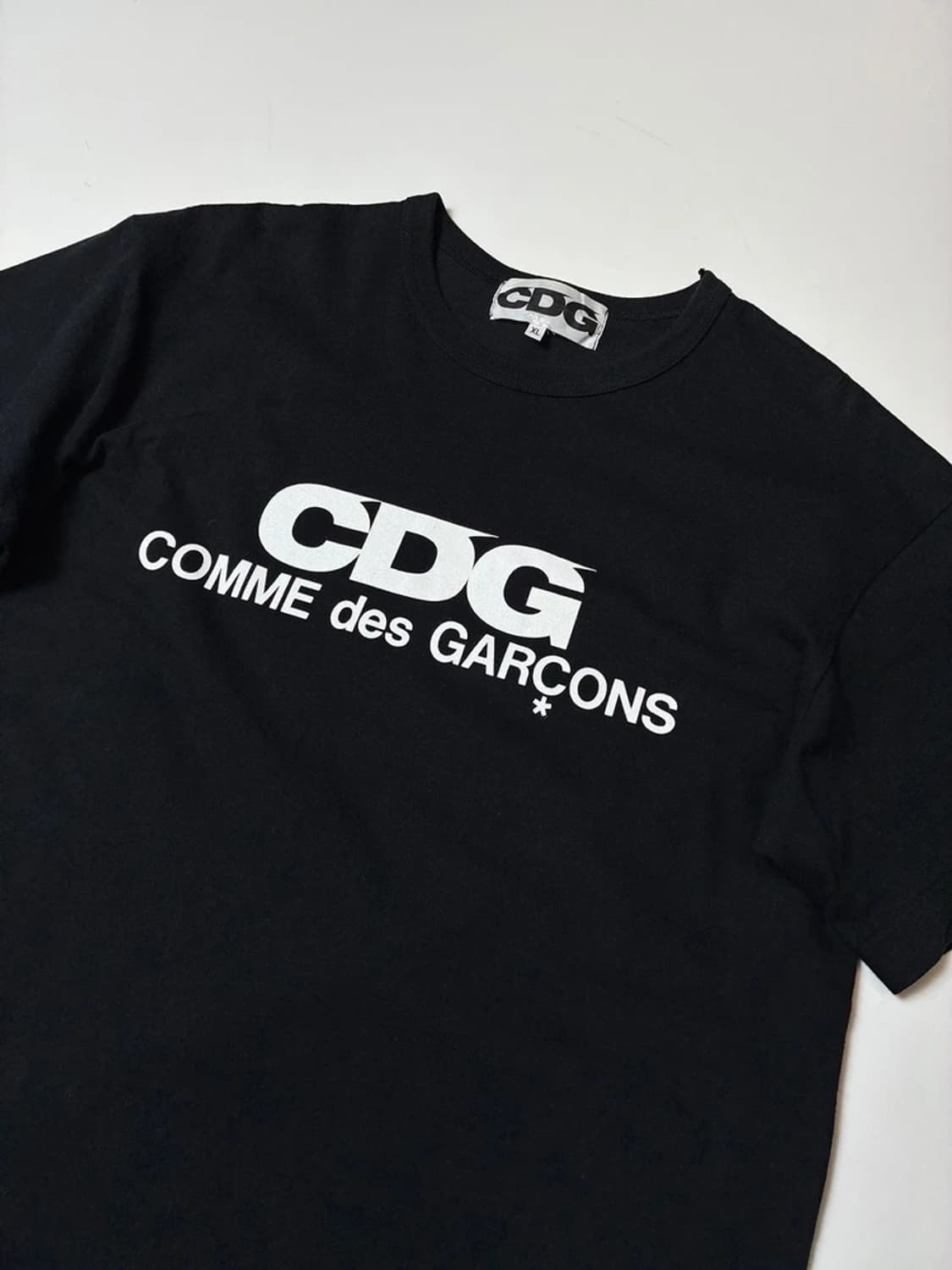 꼼데가르송 CDG 로고 반팔 티셔츠 PN8595 상품이미지2