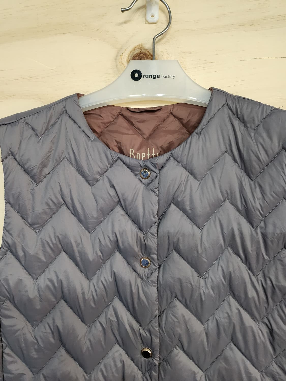 120) 보에띠 boetti 구스 패딩 베스트 상품이미지4