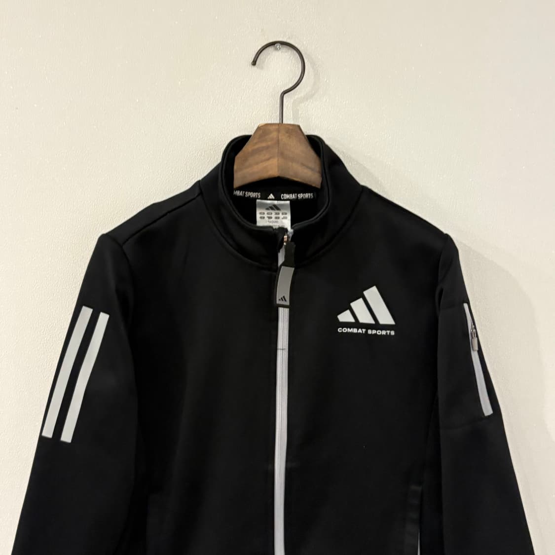아디다스 검정 트랙 자켓 120 상품이미지3
