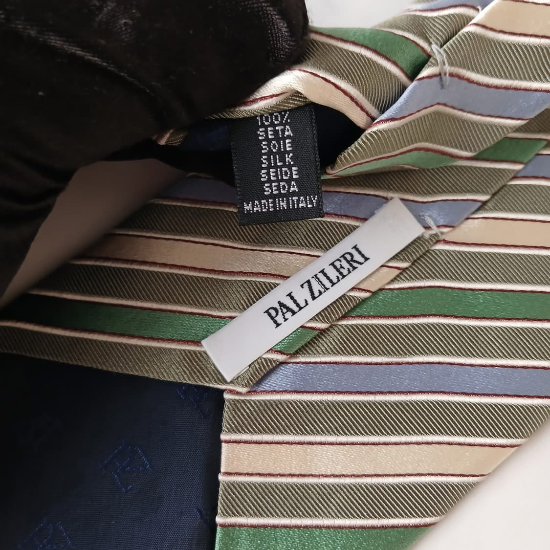 빨질레리 실크 멀티 스트라이프 넥타이 9.2cm A+등급 A19287
 상품이미지10
