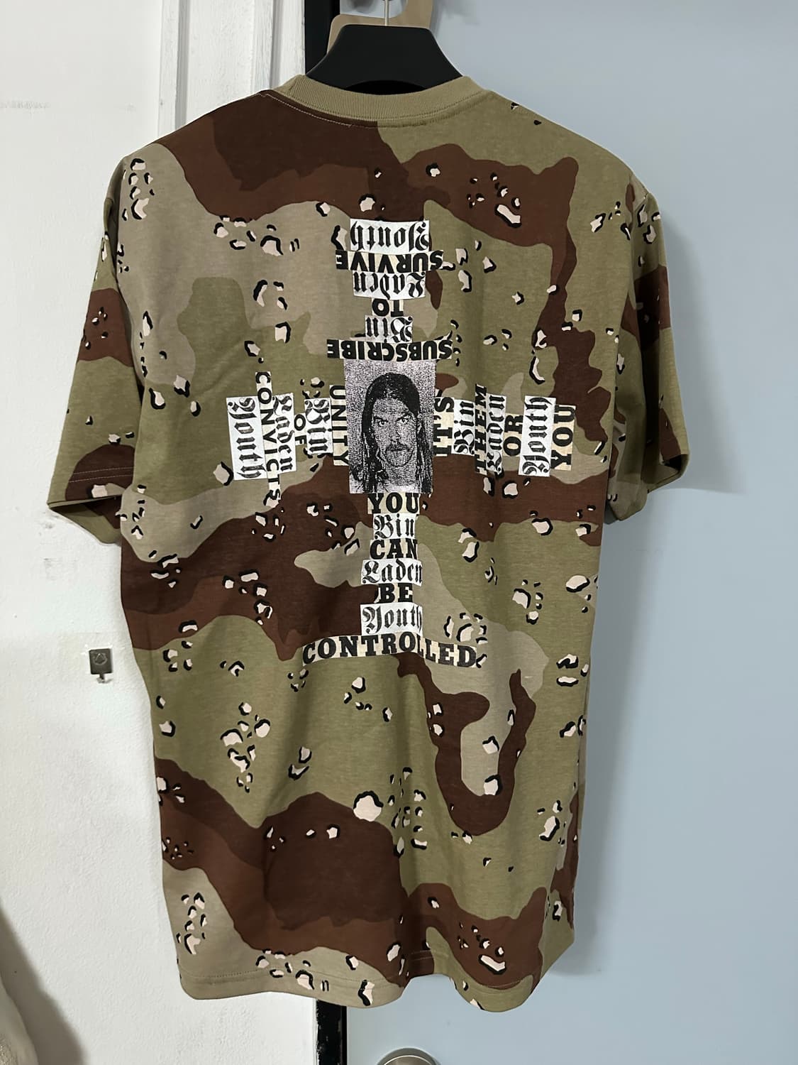 슈프림 카고 나염 티셔츠 L 사이즈 새상품 상품이미지1