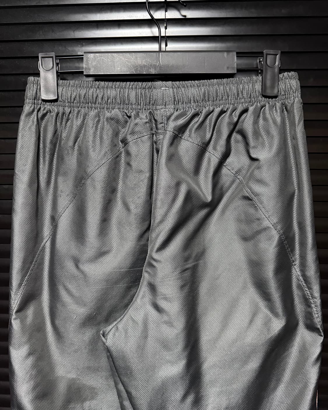 아식스 메탈릭 실버 핑크 우븐 트랙 와이드 일본 사이드 라인 고프코어 L 상품이미지4