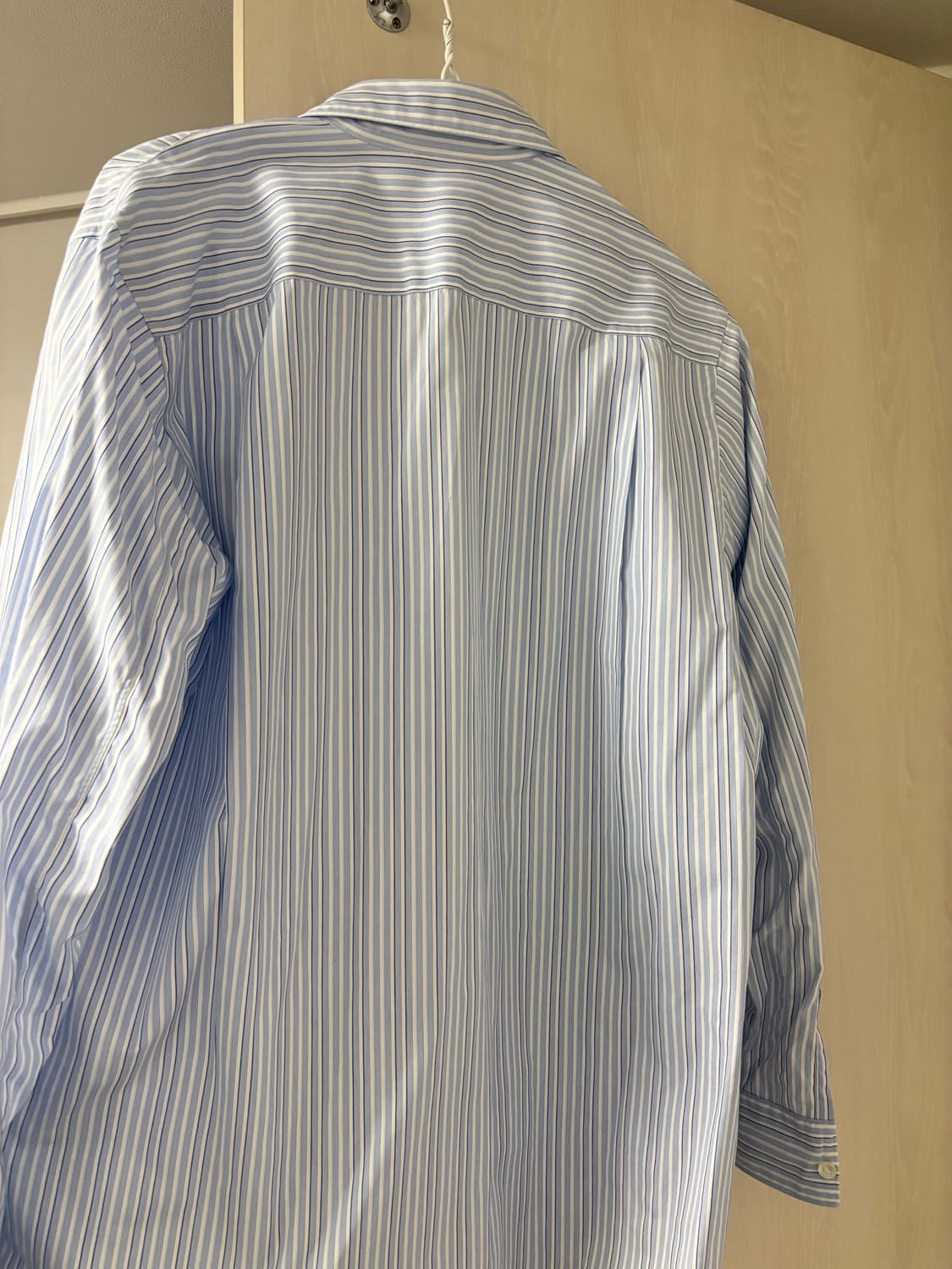 ⭐️희귀매물⭐️ 꼼데가르송 플레이 스카이블루 스트라이트 셔츠 블랙와펜 상품이미지7