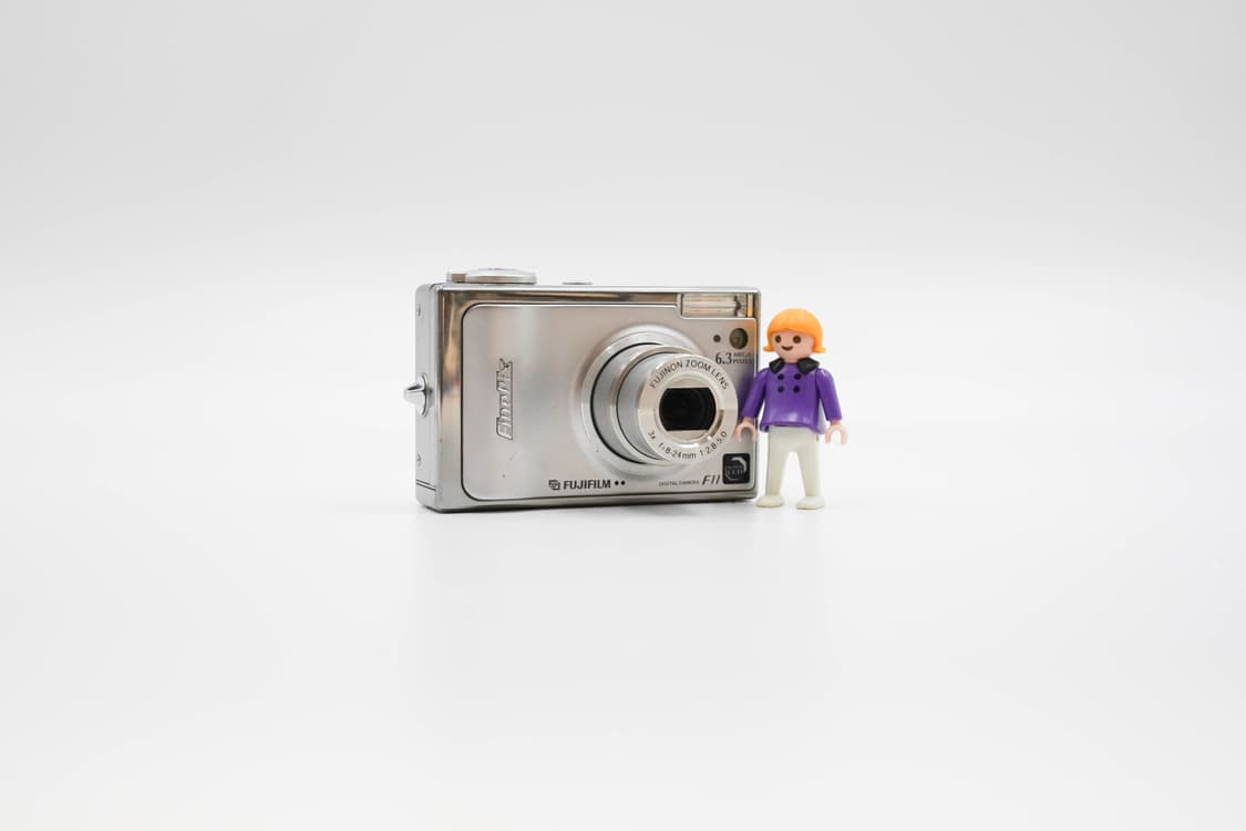 Fujifilm Finepix F11 (후지필름 파인픽스 F11) 상품이미지1