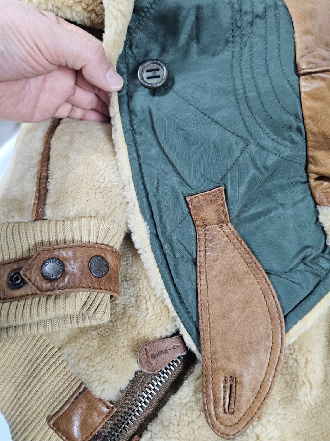 아비렉스그리즐리 상품이미지4