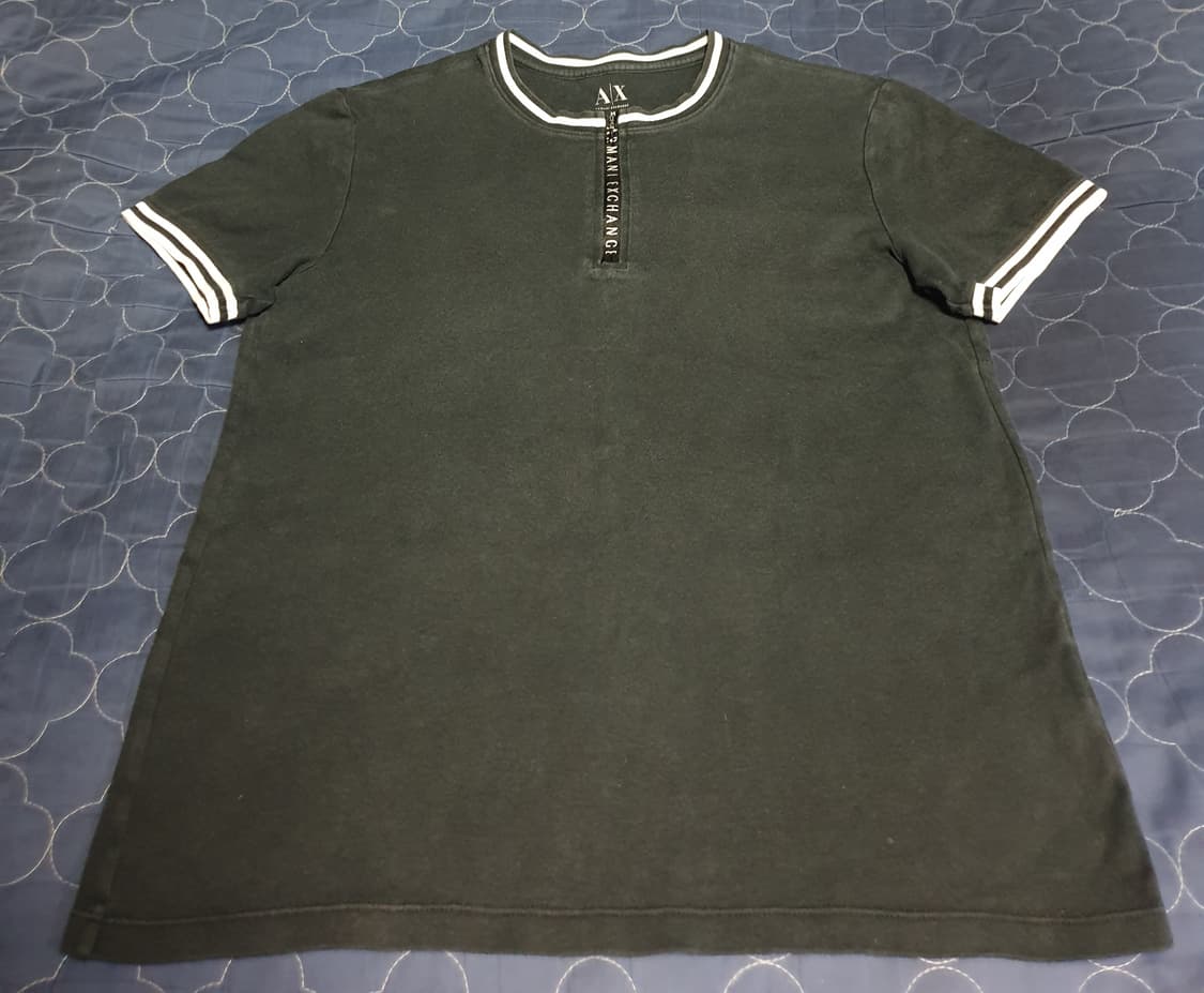 아르마니익스체인지 우먼스 하프집업 자수레터링 반팔티 블랙 (M) 상품이미지1