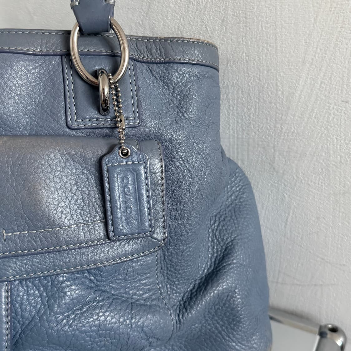 Coach vintage leather shoulder bag 상품이미지2