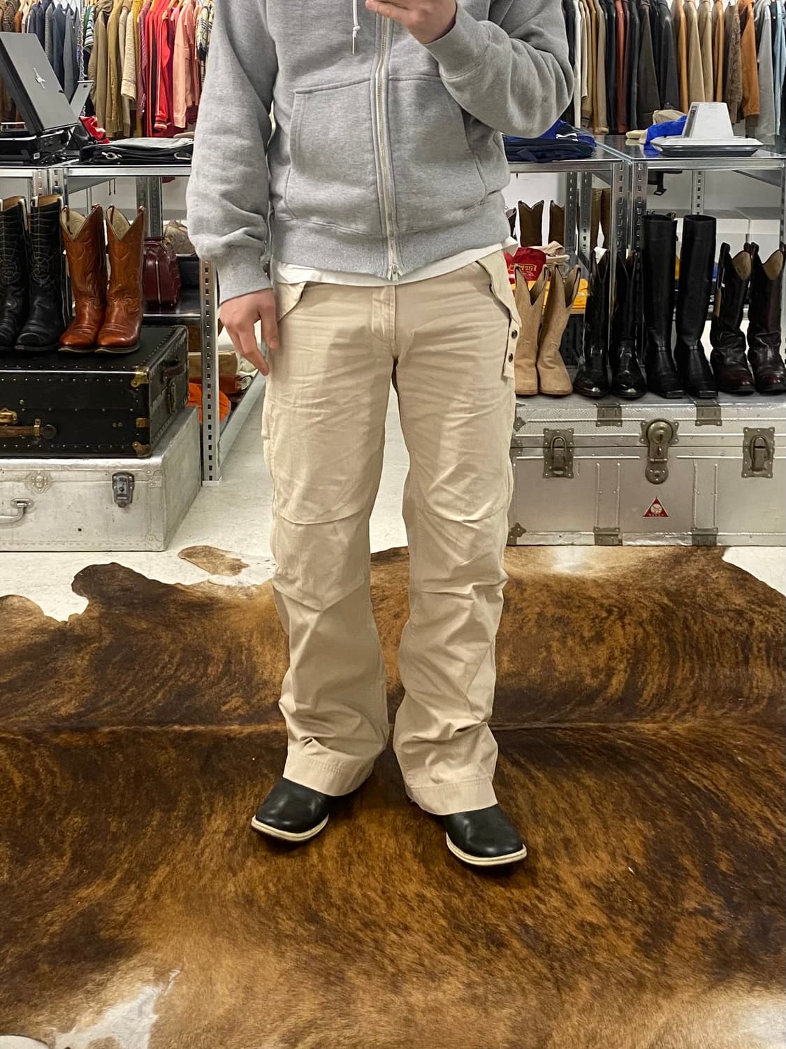 THEORY bdu cargo boots-cut pants 띠어리 부츠컷 상품이미지2