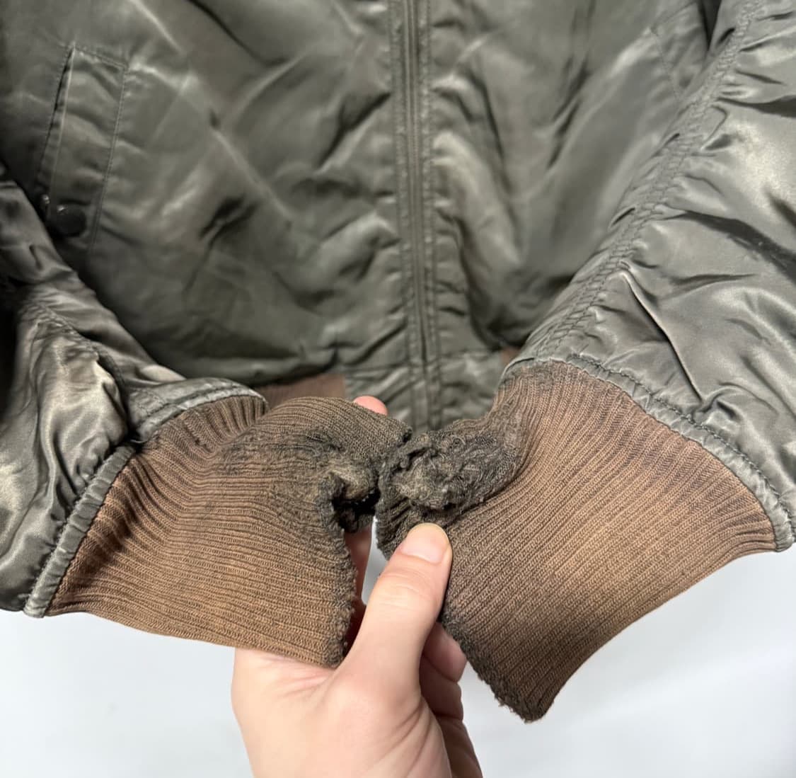 [XL] 알파인더스트리 MA-1 플라이트 자켓 (딥 카키) 상품이미지6