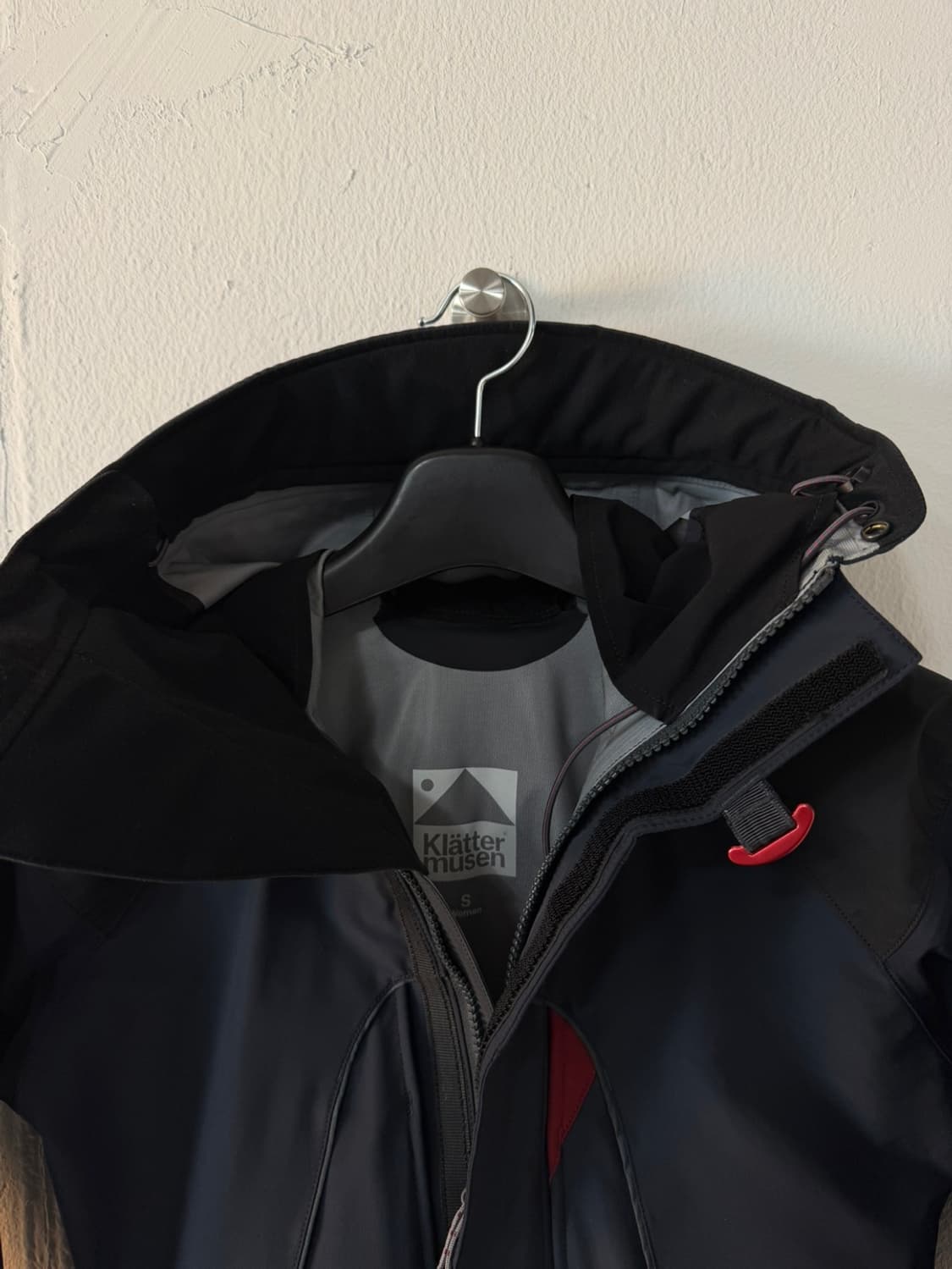 클라터뮤젠 브레데 2.0 자켓 상품이미지10