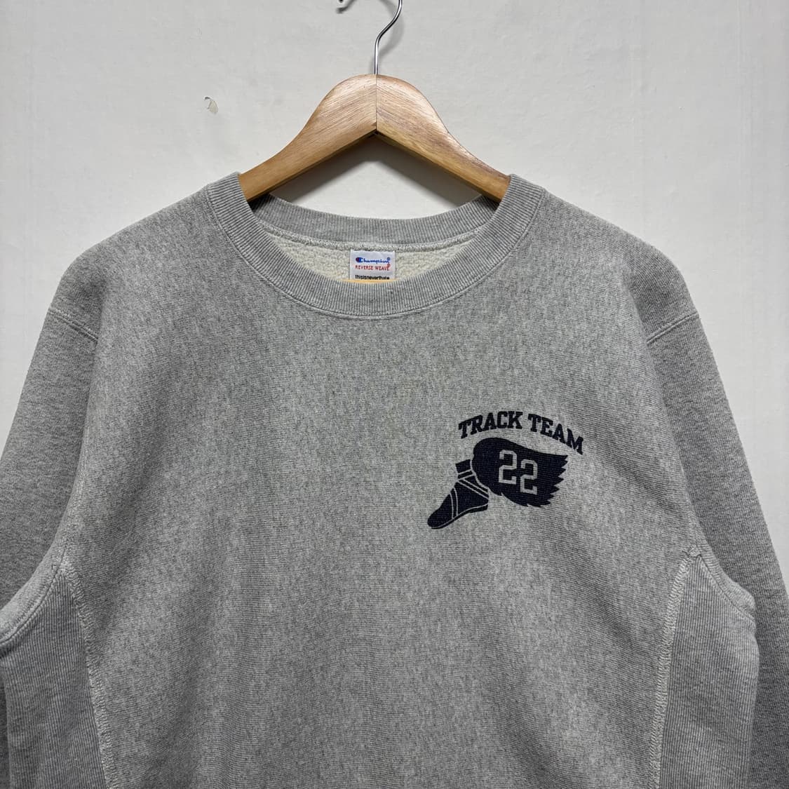 챔피온x디네댓 리버스위브 맨투맨 상품이미지2