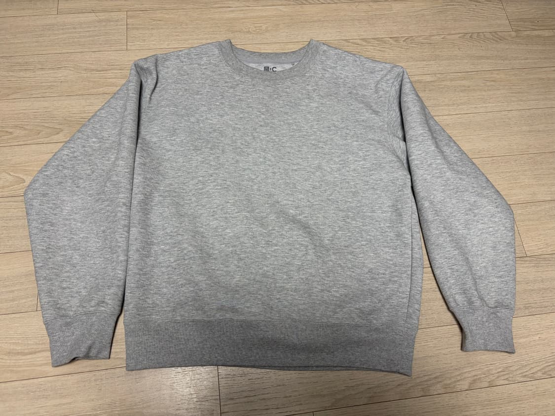 유니클로 c 맨투맨 스웻셔츠 상품이미지1