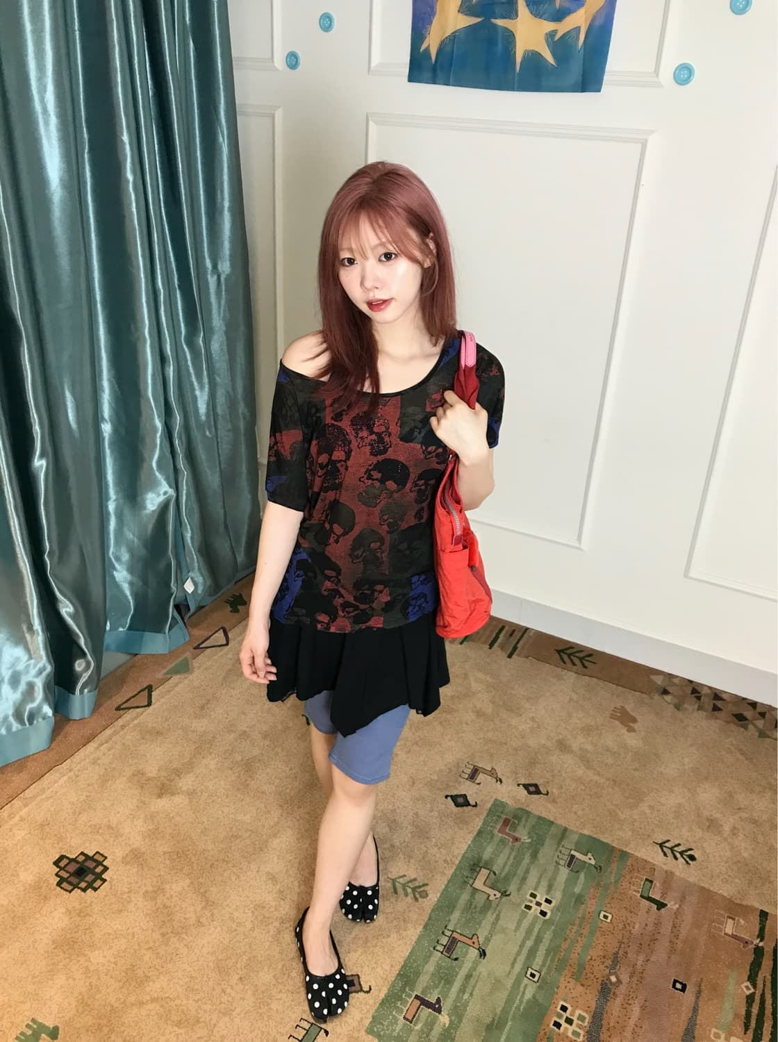 원 숄더 디테일과 언발 스커트  조합으로 스트릿키치 코디셋••💀 상품이미지3