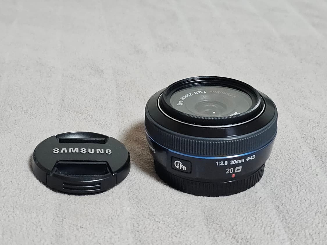 삼성 미러리스 NX 마운트 20mm 단렌즈 상품이미지3