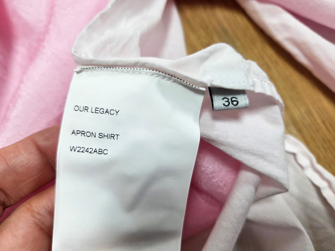 아워레가시(OUR LEGACY) 에이프런 핑크 코튼실크 셔츠 프리사이즈 상품이미지9