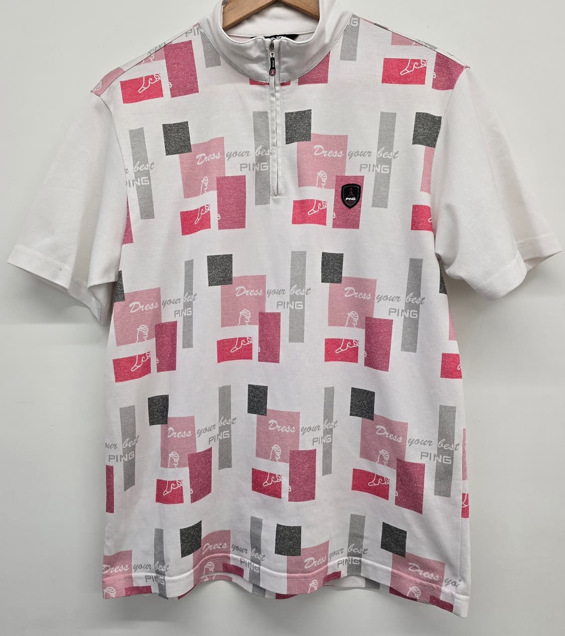 PING 핑 남성 골프웨어 반집업반팔.  
싸이즈 100 상품이미지1